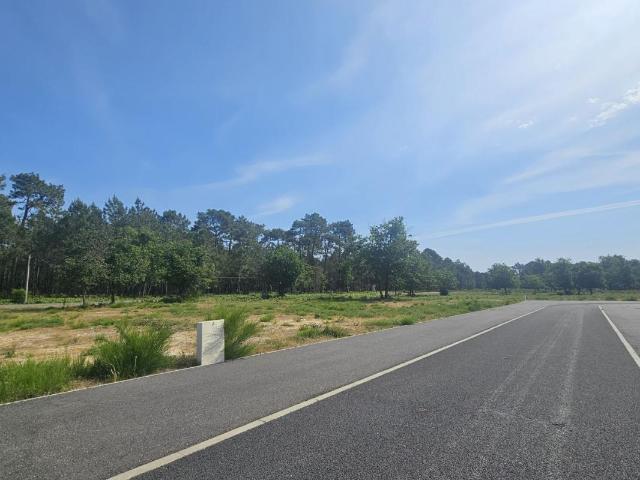 Terrain à bâtir de 921 m² à VENDAYS MONTALIVET 33