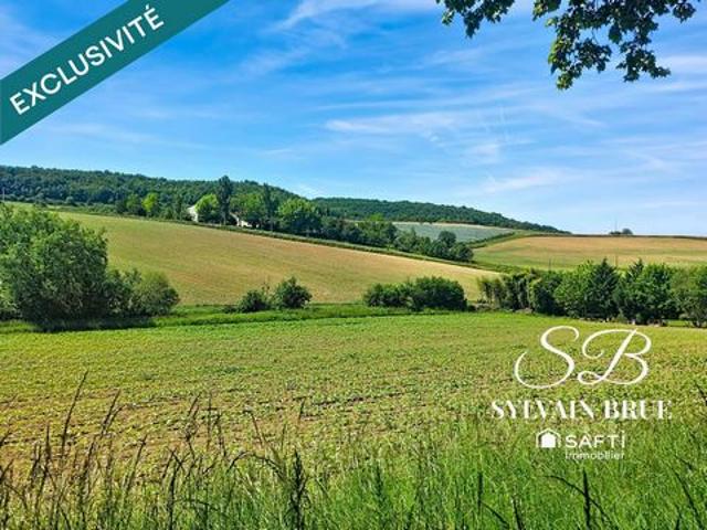 Terrain à bâtir, divisible avec ruisseau à Lauzerte