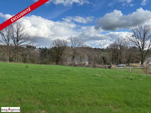 Terrain à bâtir entre Brive et Tulle 1493 m²