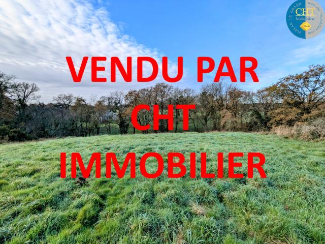 Terrain à bâtir hors lotissement à MONTENEUF