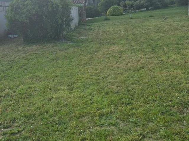 Terrain à bâtir St Germain du Puch