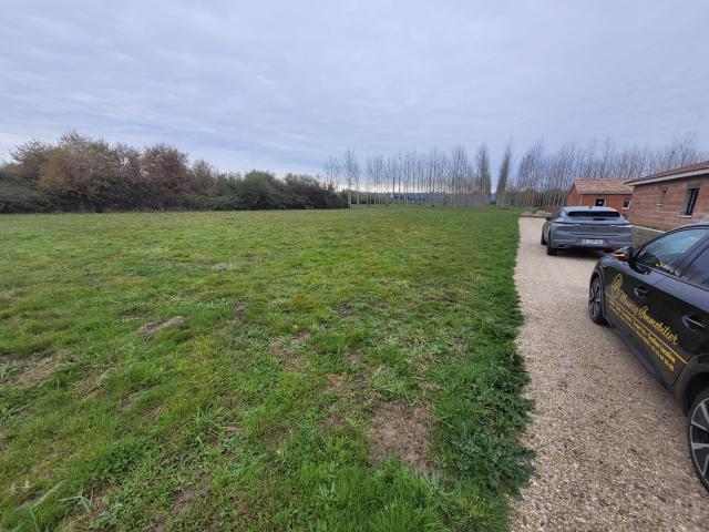Terrain à bâtir sur Beaupuy 47200