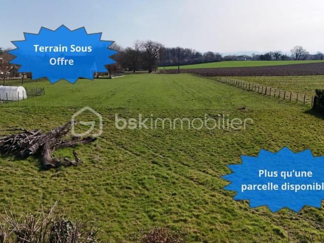 Terrain à bâtir / Plat / vue dégagée