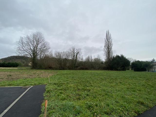TERRAIN A BATIR VERGT