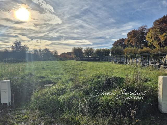 Terrain à bâtir viabilisé de 578,00 m² Libre constructeur