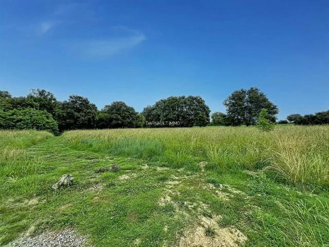 TERRAIN A BALMA DE 2 289 m² AU CALME ET PLAT