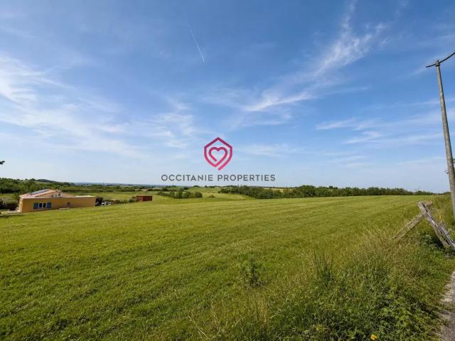 Terrain à vendre à Lacaugne 31390