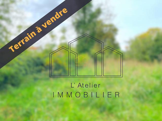 Terrain à vendre à Sanguinet avec PC validé pour une maison de 120 m2 avec piscine