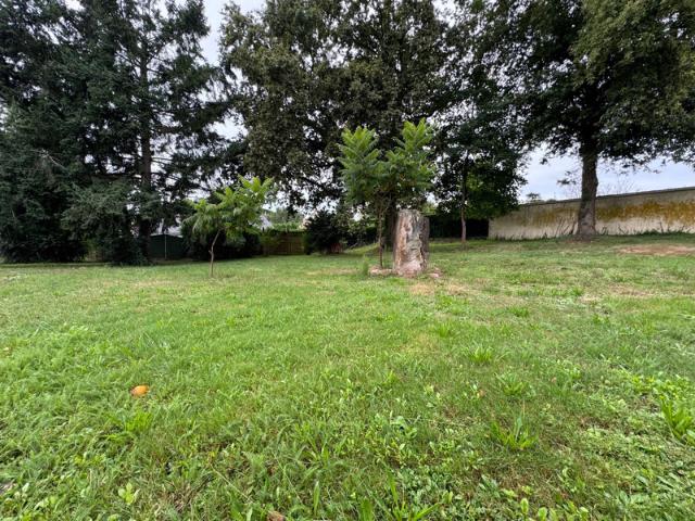 Terrain à vendre à proximité de Seiches sur le Loir 49 Terrain 724 M²