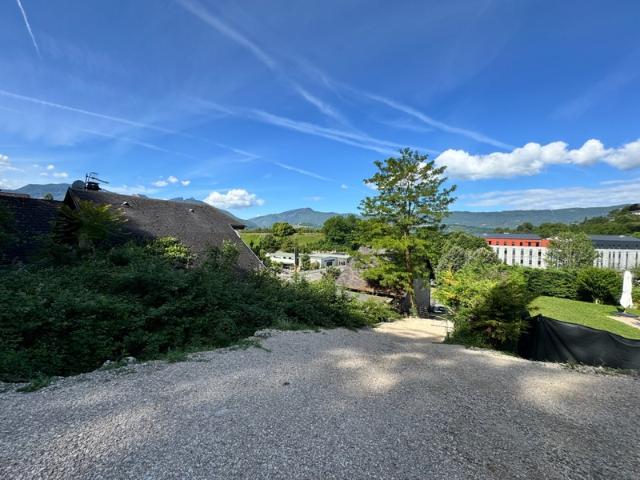 Terrain à vendre CHAMBERY 73 Avec permis accordé 2269 M2 vue dégagée Projet Villa de prestige avec piscine