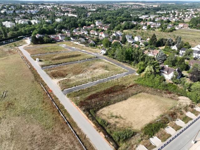 ARPAJON TERRAINS A BATIR
