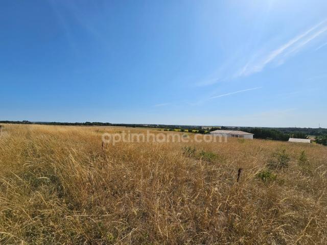 Terrain à vendre de 4 857,00 m² AUNAC 16