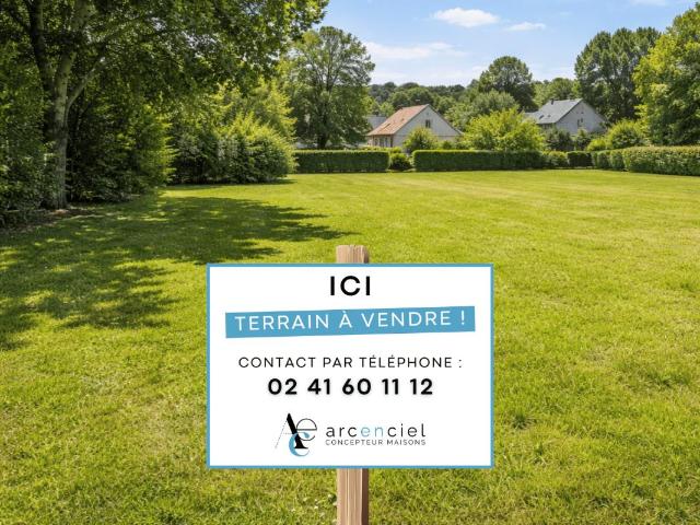 Terrain à vendre – Écouflant Bourg 49000 À vendre, beau terrain viabilisé de 445 m situé à Écouflant
