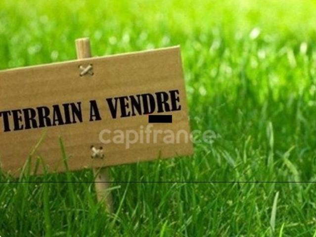 Terrain à vendre LE FENOUILLER 85, terrain de 1500 m2 constructible et viabilisé, quartier calme
