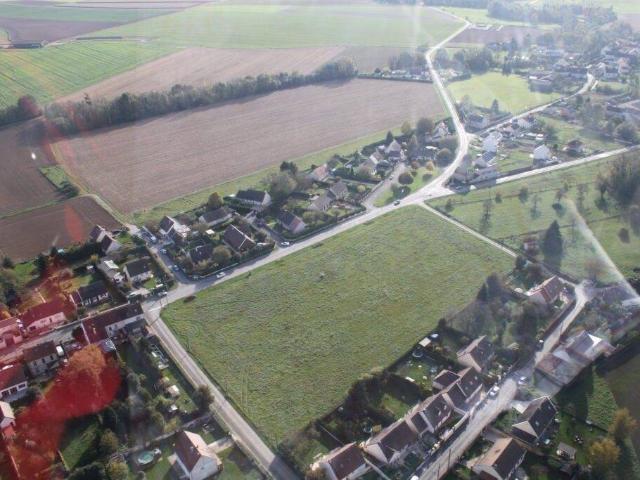 Terrain ? b?tir de 251 m? ? DOUE 77