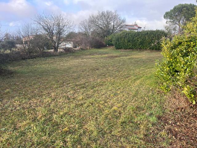 Terrain Barjac 1400 m2