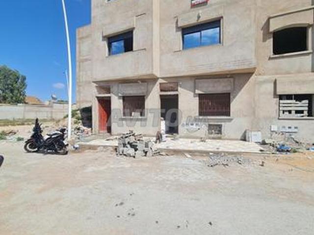 Terrain commercial à vendre à Zmamra 15 m²