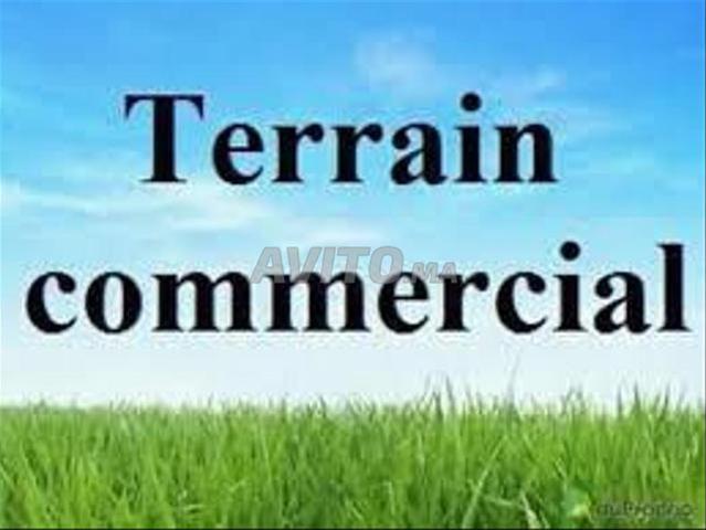 Terrain commercial a bouskoura a vendre