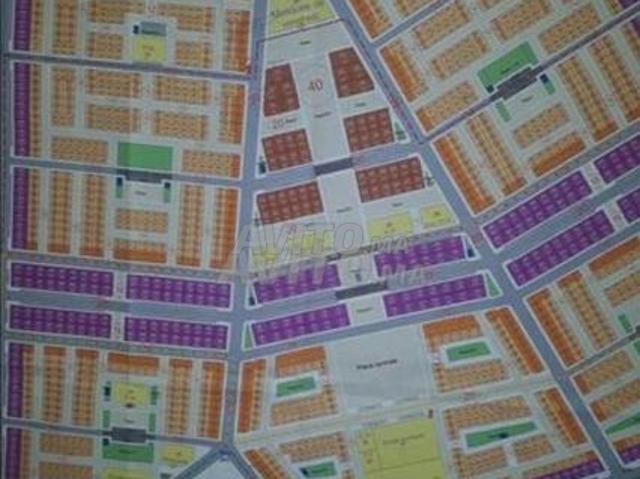 Terrain commercial de 151 m² dans la subdivision Tadamoun
