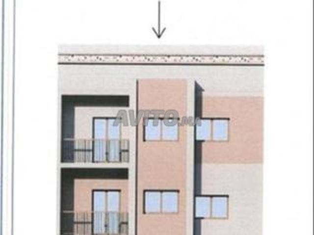 Terrain commercial près de l'hôpital Cheikh Zayed 127 mètres, deux façades