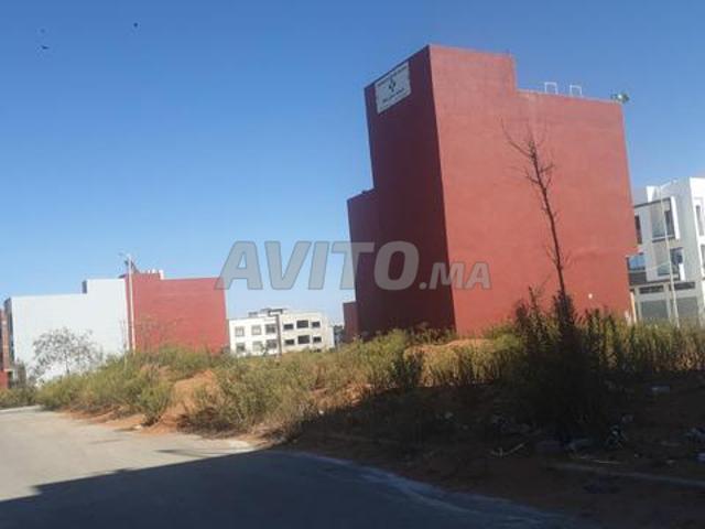 Terrain commercial Riad Hallala 1