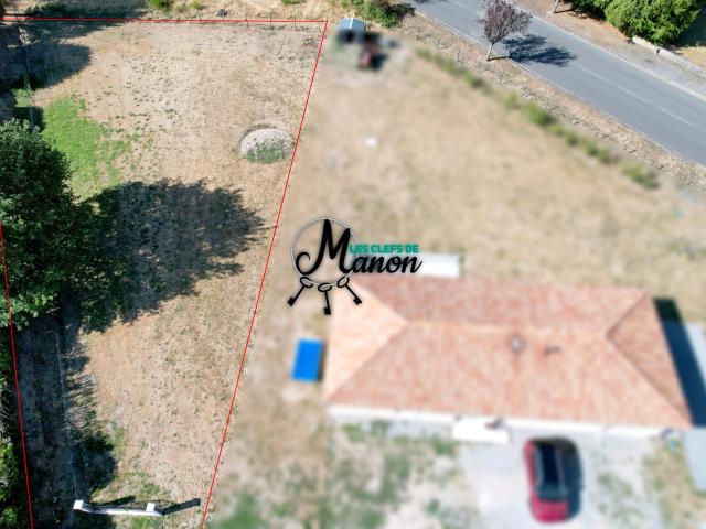 Terrain constructible 1187m2