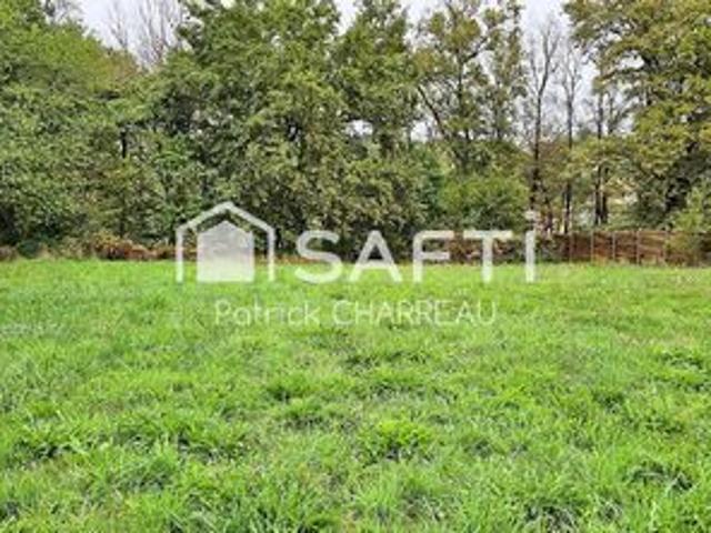 Terrain constructible 1290 m² CU valide Brive