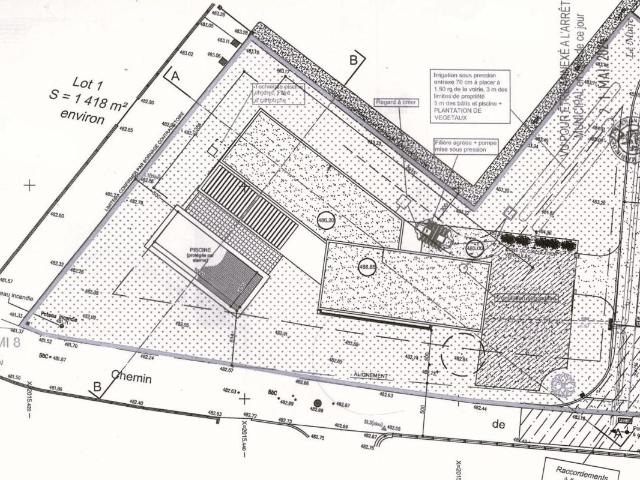 TERRAIN CONSTRUCTIBLE 1418 m² TANNERON