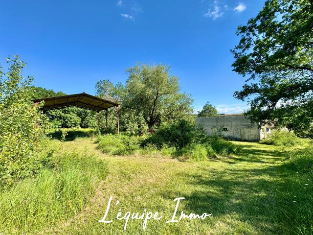 Terrain constructible 1500 m2