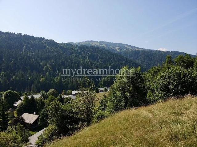 Terrain constructible 1520m² St Nicolas la Chapelle 73590