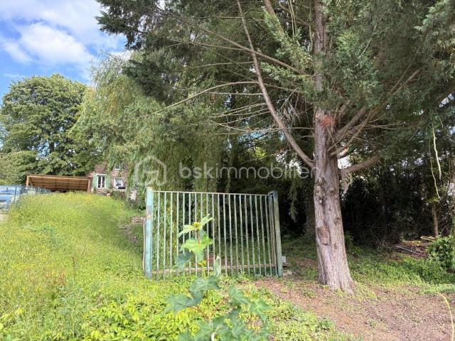TERRAIN CONSTRUCTIBLE