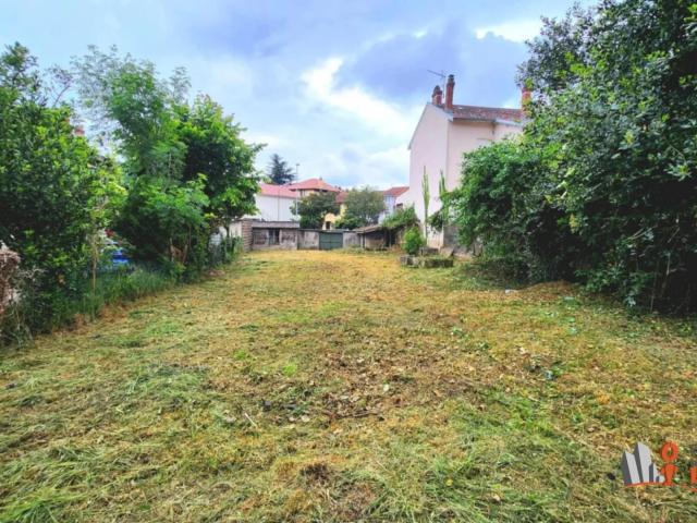 Terrain constructible 345m²