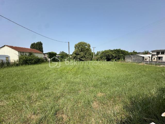 TERRAIN CONSTRUCTIBLE