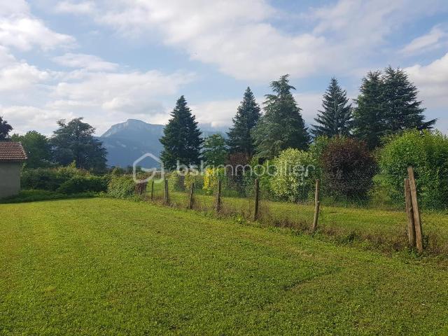 Terrain constructible 613 m² Saint Jean de Moirans