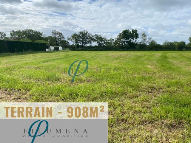 Terrain constructible 908 m2