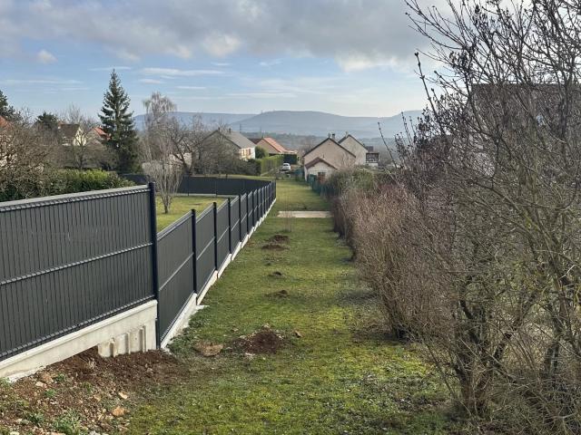 Terrain constructible coeur de village