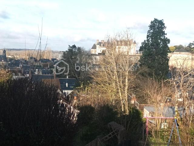 TERRAIN CONSTRUCTIBLE CENTRE AMBOISE 412 m²