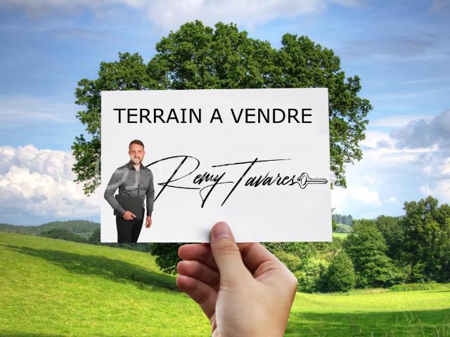 Terrain Constructible Clos de plus de 800 m2