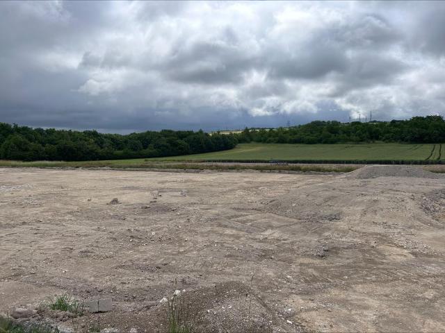 Terrain constructible à Witry Les Reims