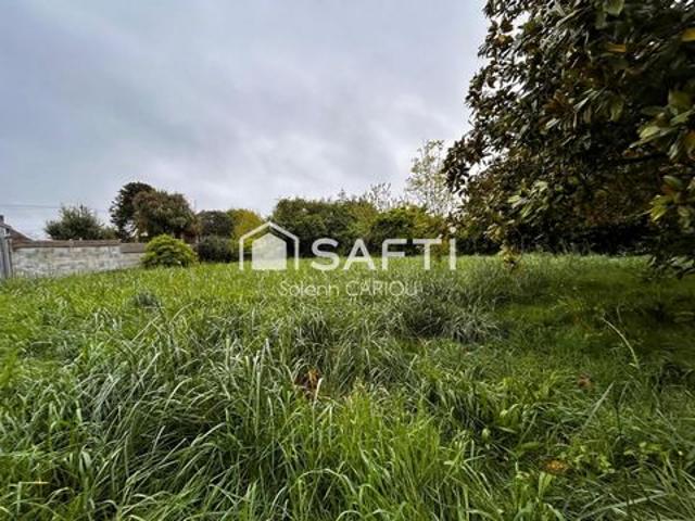 Terrain constructible à CLOHARS CARNOET