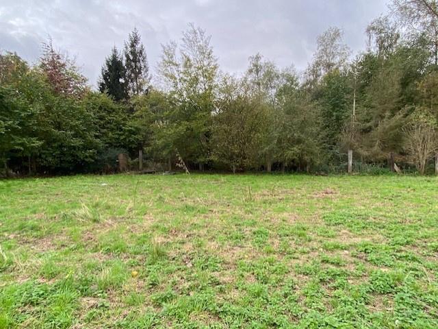 TERRAIN CONSTRUCTIBLE A RIEULAY