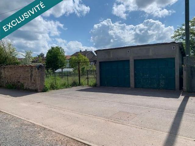Terrain constructible avec 2 garages