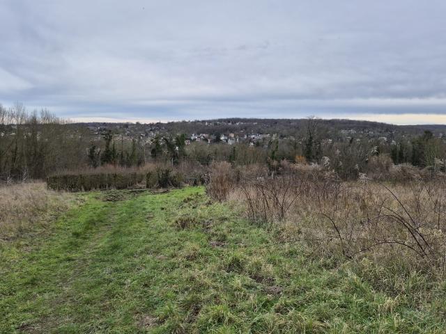 Terrain constructible avec vue dégagée