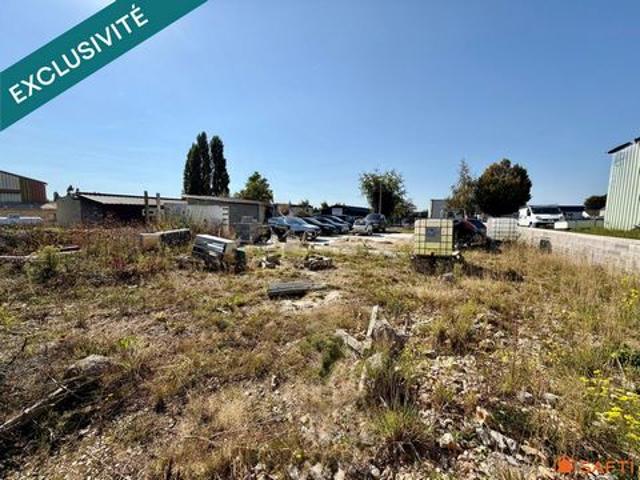 Terrain constructible avec permis accordé