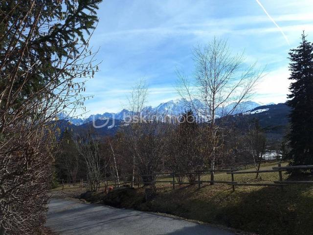 TERRAIN CONSTRUCTIBLE AVEC PERMIS PURGE POUR CHALET COMBLOUX