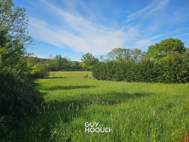Terrain constructible GUEUGNON