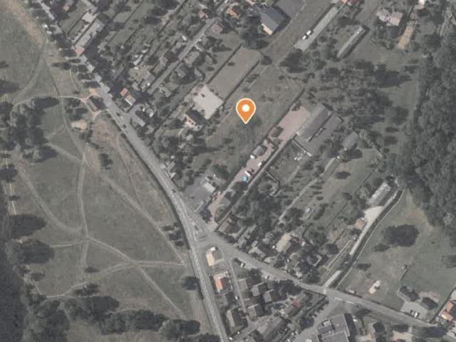 Terrain constructible de 3 932 m2 à Le Pêchereau