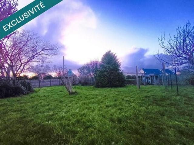 Terrain constructible de 500 m2 environ proche Doëlan