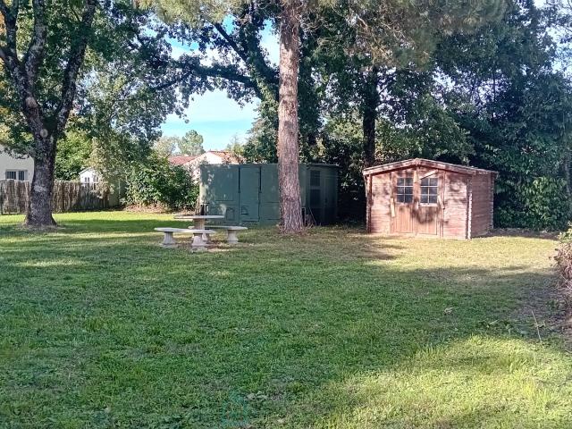 Terrain constructible de 558 m² Secteur Chatenet Saint Palais sur Mer