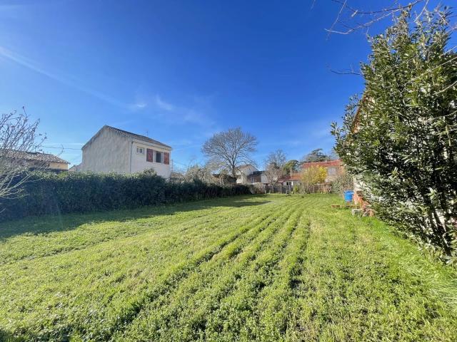 Terrain constructible de 630 m2 PORTET SUR GARONNE